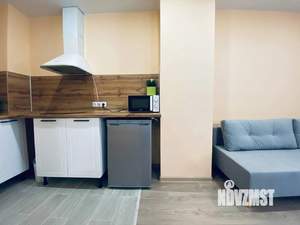 Студия квартира, посуточно, 31м2, 1/9 этаж