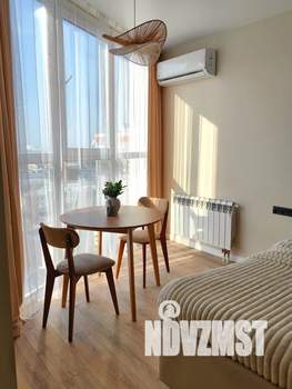 Студия квартира, посуточно, 35м2, 16/19 этаж