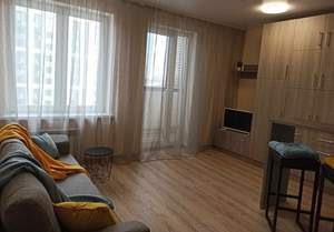 Студия квартира, на длительный срок, 28м2, 12/17 этаж