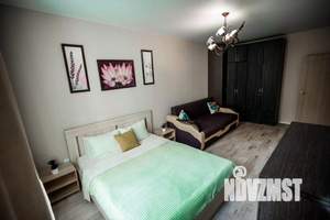 1-к квартира, посуточно, 38м2, 1/1 этаж