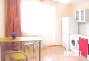 1-к квартира, посуточно, 41м2, 8/17 этаж
