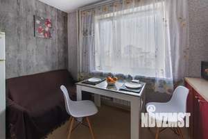 1-к квартира, посуточно, 42м2, 7/9 этаж