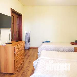 1-к квартира, посуточно, 37м2, 1/1 этаж