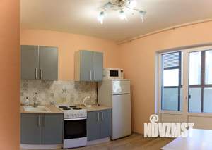 1-к квартира, посуточно, 38м2, 7/17 этаж