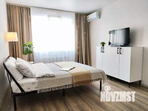 1-к квартира, посуточно, 40м2, 1/1 этаж