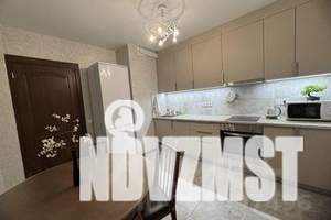 1-к квартира, посуточно, 44м2, 6/25 этаж