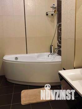 2-к квартира, посуточно, 54м2, 1/1 этаж