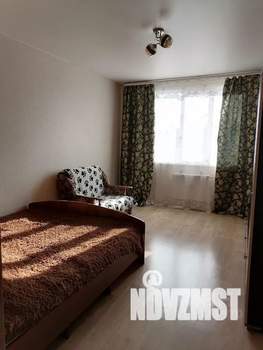 1-к квартира, посуточно, 38м2, 2/17 этаж