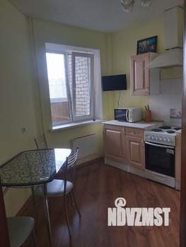 1-к квартира, посуточно, 37м2, 1/1 этаж