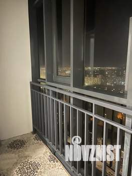 Студия квартира, посуточно, 36м2, 22/22 этаж