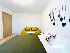 2-к квартира, посуточно, 65м2, 1/1 этаж