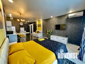 Студия квартира, посуточно, 40м2, 7/17 этаж