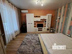1-к квартира, посуточно, 42м2, 1/1 этаж