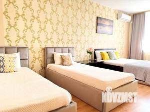 2-к квартира, посуточно, 60м2, 1/1 этаж