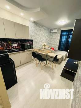 Студия квартира, посуточно, 30м2, 20/24 этаж