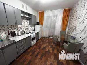 1-к квартира, посуточно, 43м2, 1/1 этаж