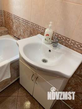 2-к квартира, посуточно, 49м2, 1/1 этаж