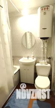 1-к квартира, посуточно, 45м2, 6/9 этаж