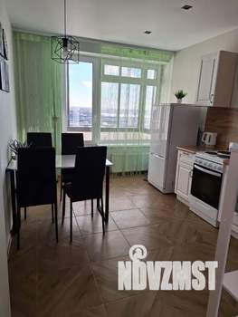 1-к квартира, посуточно, 37м2, 6/16 этаж