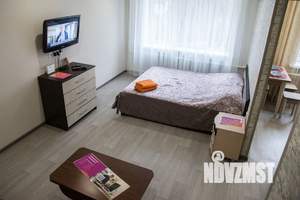 1-к квартира, посуточно, 35м2, 3/5 этаж