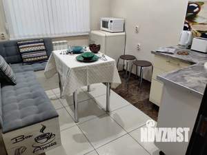 1-к квартира, посуточно, 50м2, 1/9 этаж