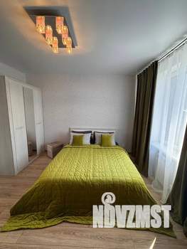 2-к квартира, посуточно, 45м2, 8/25 этаж