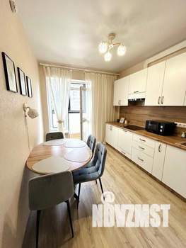 1-к квартира, посуточно, 38м2, 1/1 этаж