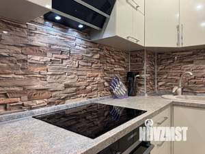 2-к квартира, посуточно, 67м2, 1/1 этаж