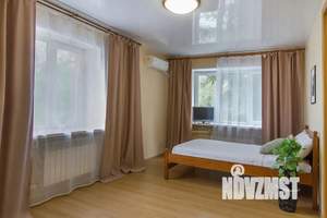 1-к квартира, посуточно, 40м2, 4/5 этаж