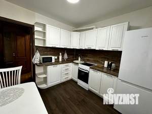 1-к квартира, посуточно, 42м2, 10/18 этаж