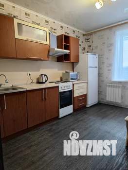 1-к квартира, посуточно, 48м2, 23/25 этаж