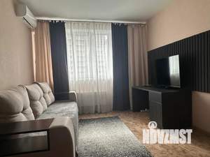 1-к квартира, посуточно, 37м2, 11/19 этаж