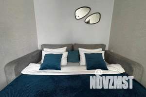 2-к квартира, посуточно, 44м2, 5/5 этаж