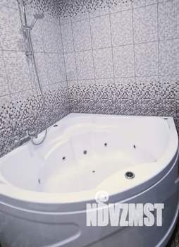 1-к квартира, посуточно, 42м2, 7/13 этаж