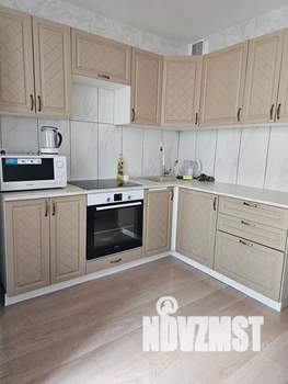 1-к квартира, посуточно, 37м2, 8/18 этаж