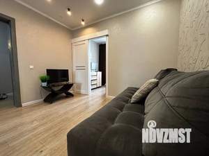 2-к квартира, посуточно, 45м2, 4/17 этаж