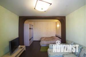 1-к квартира, посуточно, 45м2, 15/16 этаж