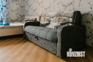 Студия квартира, посуточно, 40м2, 5/10 этаж