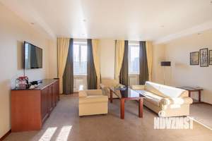 2-к квартира, посуточно, 61м2, 1/1 этаж