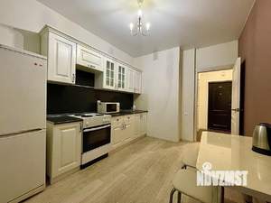 1-к квартира, посуточно, 37м2, 1/1 этаж