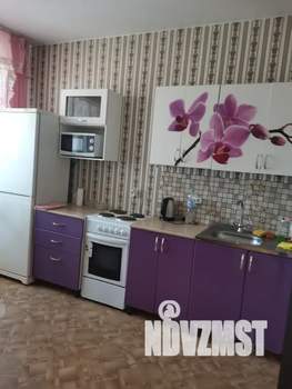 1-к квартира, посуточно, 37м2, 11/17 этаж
