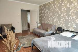 2-к квартира, посуточно, 58м2, 3/10 этаж