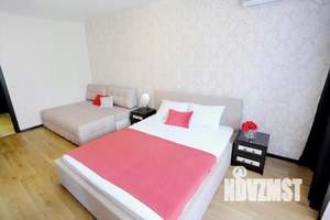 1-к квартира, посуточно, 48м2, 1/1 этаж