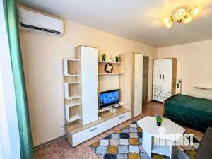 1-к квартира, на длительный срок, 42м2, 21/25 этаж