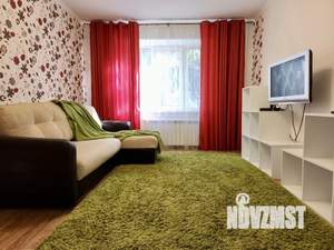 2-к квартира, посуточно, 60м2, 1/1 этаж