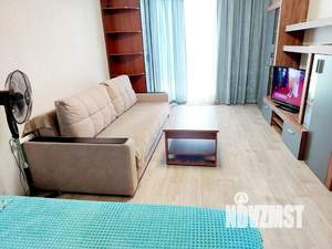 1-к квартира, посуточно, 39м2, 1/1 этаж