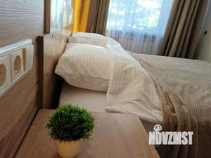 2-к квартира, посуточно, 43м2, 5/5 этаж