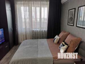 1-к квартира, посуточно, 42м2, 13/16 этаж