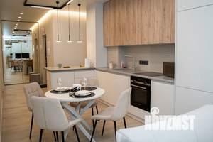 1-к квартира, посуточно, 60м2, 3/18 этаж