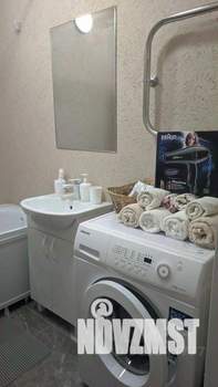 1-к квартира, посуточно, 64м2, 1/1 этаж